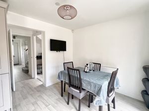 Photo 14- click for photo gallery